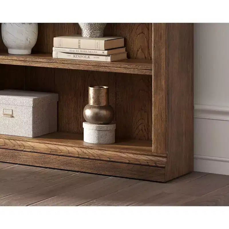 94 traditionele hoge houten boekenkast met opbergruimte, Stratton-collectie, bruin - Martin Furniture