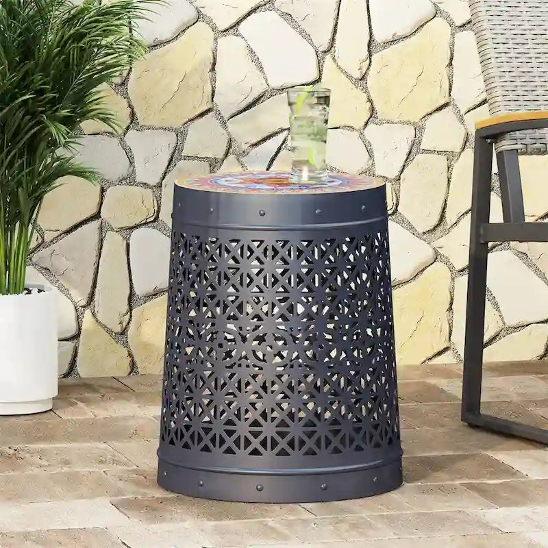 Tavolino d'Appoggio con Dettagli in Metallo Traforato Pizzo Bianco/Blu Scuro, 1 Persona