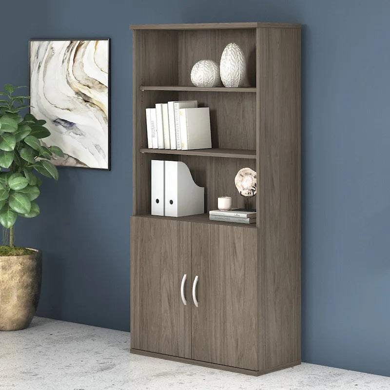 Libreria a 5 Ripiani con Ante, Ripiani Regolabili, Colori Assortiti