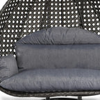 LeisureMod hängender Doppelsitz-Eierstuhl mit Gestell – Outdoor-/Indoor-Hängesessel aus Rattan-Geflecht für Terrasse, Schaukel und Hängeliege mit Polstern