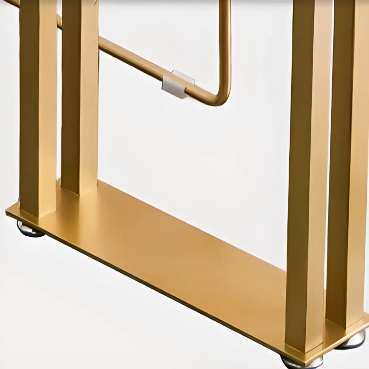 Luxuriöser rechteckiger Bartisch aus Holz mit goldfarbenem Kufengestell zum Essen