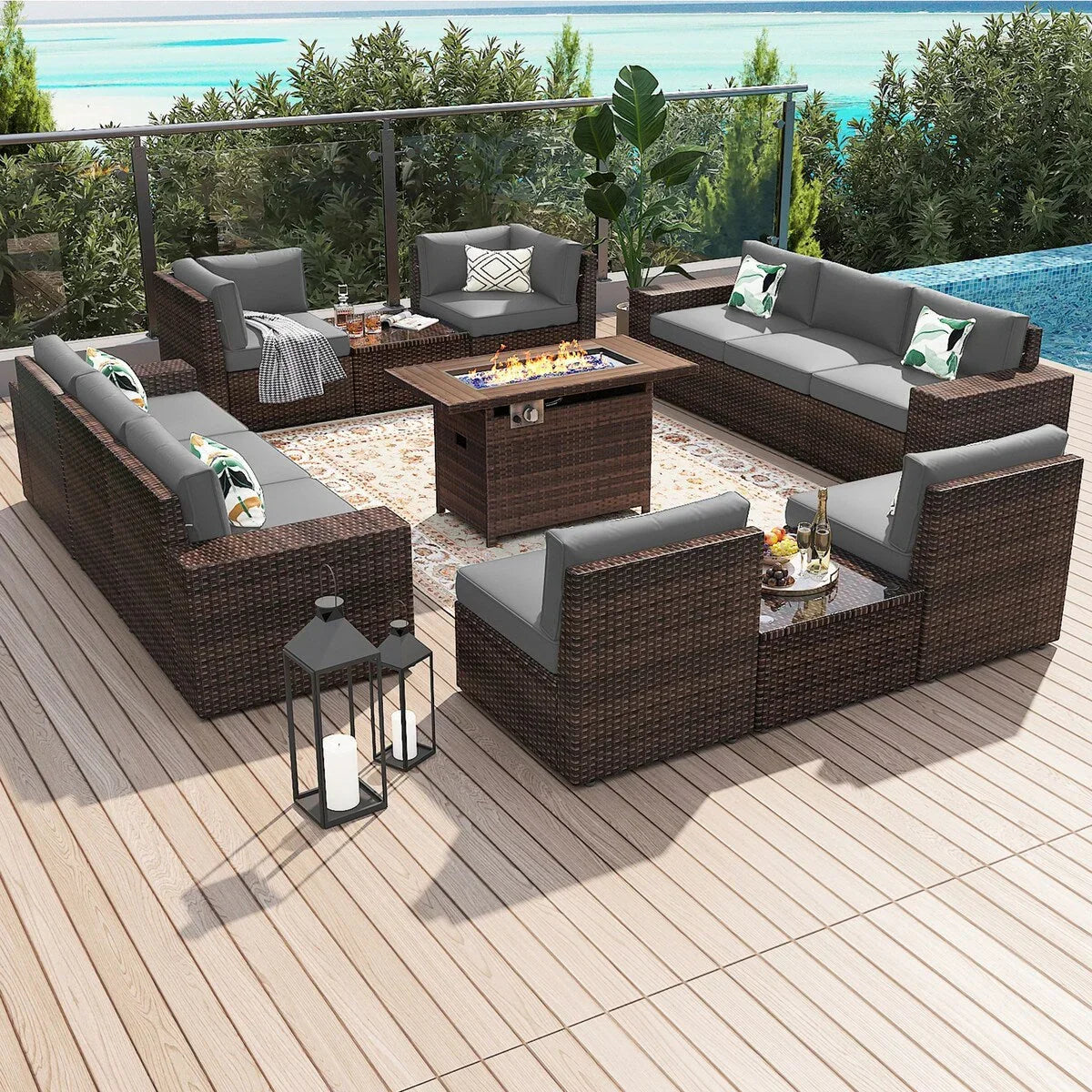 Set di mobili da patio da 13 pezzi con tavolo per braciere 44Fire