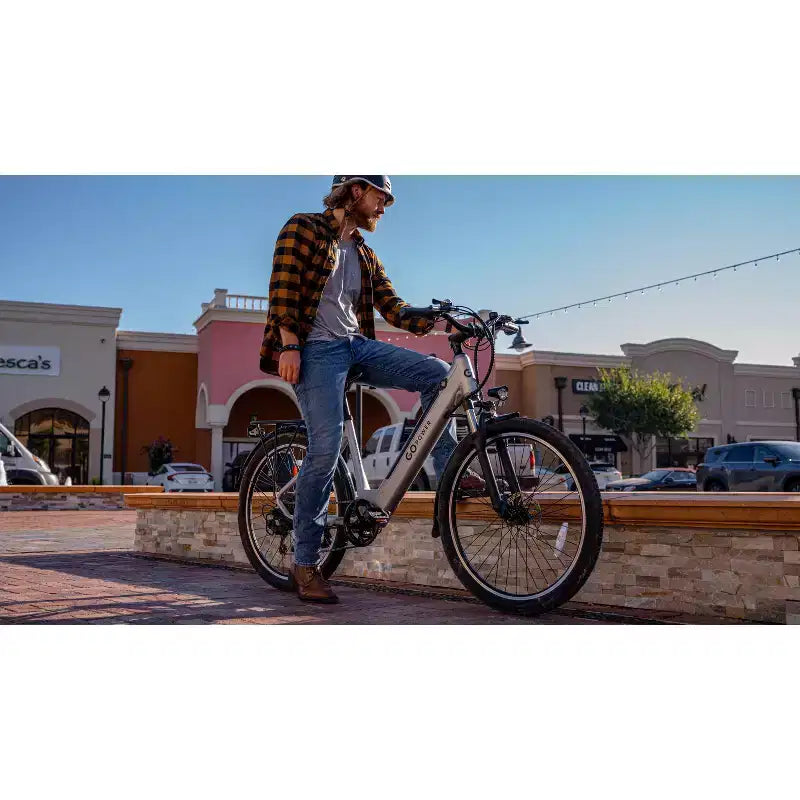 GoPowerBike GoVelo elektrische fiets voor volwassenen | Uit de doos gehaald