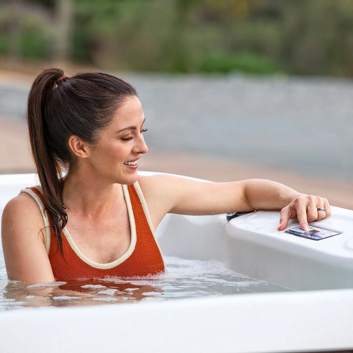 Lifesmart LS600DX Spa für 7 Personen mit 65 Düsen, 230 V und Turbo-Blaster mit 14 Düsen