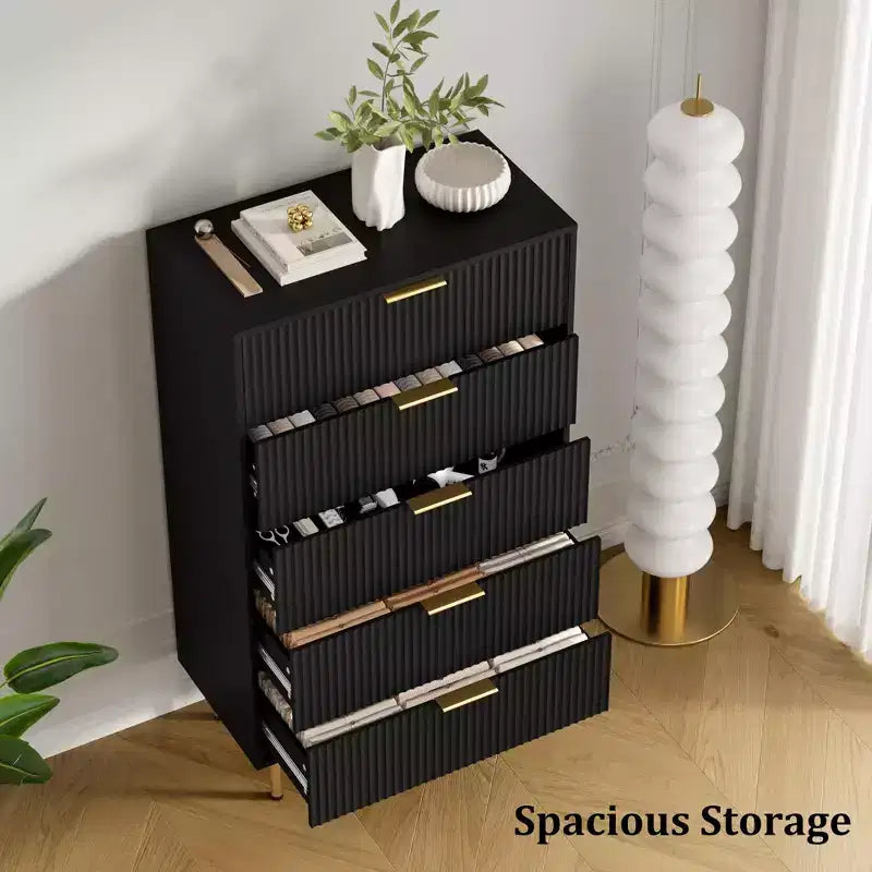 Weiß / Marmor und Holz, Kommode mit 5 Schubladen – geriffelte Front, für 1 Person