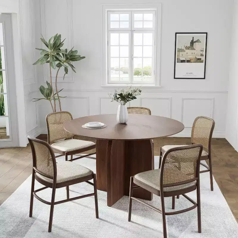 Tavolo da pranzo rotondo PexFix 45 x45 in legno massello con finitura noce e gambe ad arco eleganti per sale da pranzo e cucine moderne