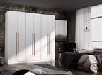 Kleiderschrank