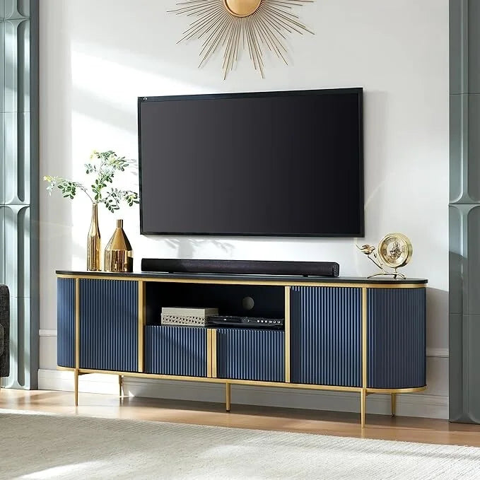 Mobile TV moderno di lusso, centro d'intrattenimento, con piano effetto marmo