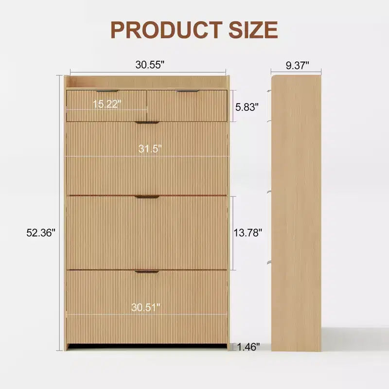 Moderne witte schoenenkast met 3 klepdeuren, 2 kleine laden en haak, smalle schoenenkast met geribbelde voorkant voor de hal