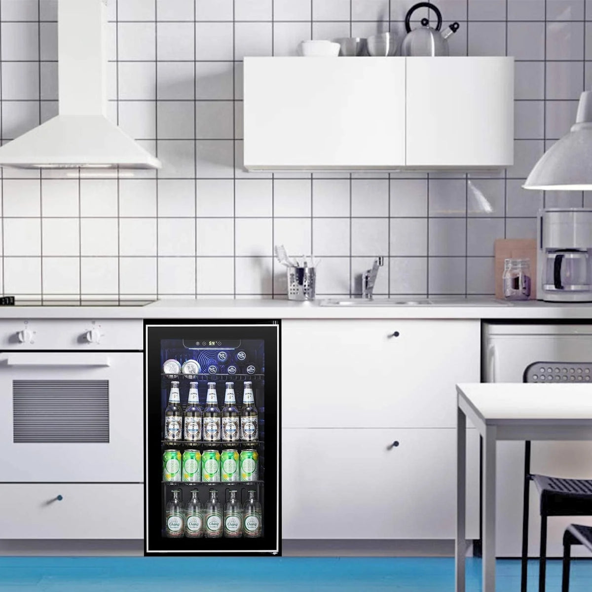 Getränkekühlschrank – Mini-Kühlschrank für 120 Dosen mit Glastür