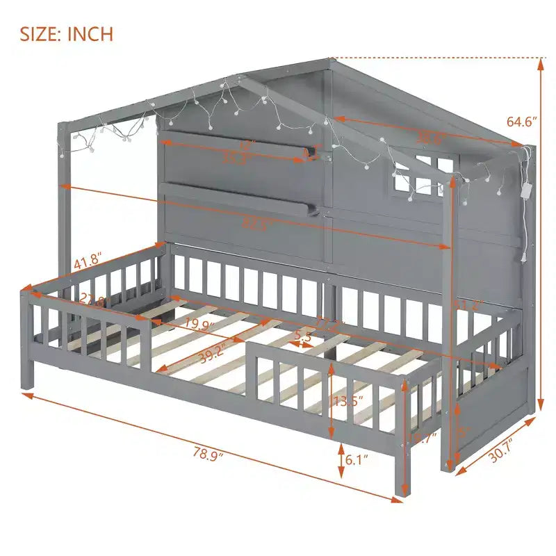 Sodda ta’ daqs Twin f’forma ta’ dar bi xkafef u railings tal-ħażna, qafas tas-sodda Montessori tal-injam għat-tfal b’tieqa u strixxa tad-dawl li tiddi