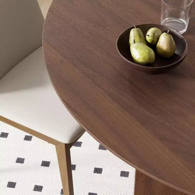 Tavolo da pranzo rotondo PexFix 45 x45 in legno massello con finitura noce e gambe ad arco eleganti per sale da pranzo e cucine moderne
