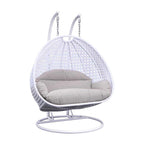 Poltrona sospesa a uovo LeisureMod per 2 persone con supporto - Altalena da patio in rattan intrecciato per esterni/interni, chaise longue con cuscini