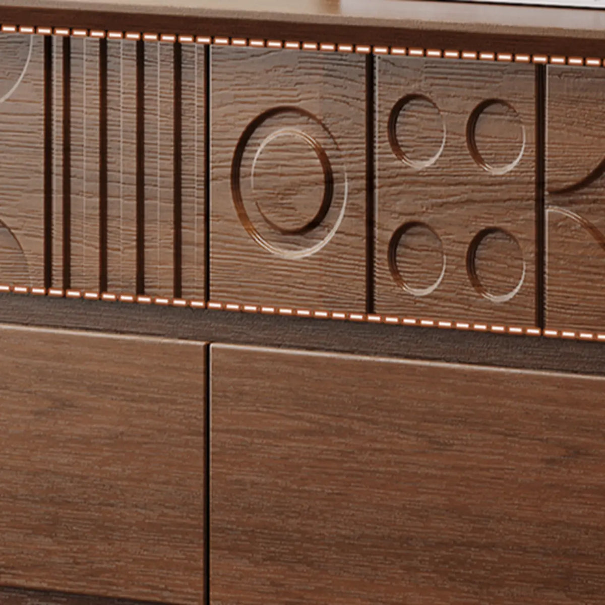 Houten ladekast geïnspireerd op art deco met geometrisch houtsnijwerk