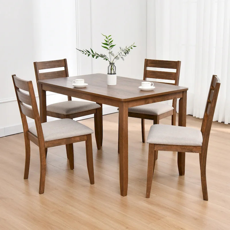 Set da pranzo composto da 5 pezzi in legno massello, 47 L (1 tavolo + 4 sedie con schienale a doghe)