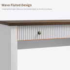 Scrivania da ufficio domestico Fluted con spazio contenitore, scrivania direzionale moderna da 54 pollici con stazione di ricarica, scrivania in legno per computer e scrittura con cassetti portadocumenti per lo studio