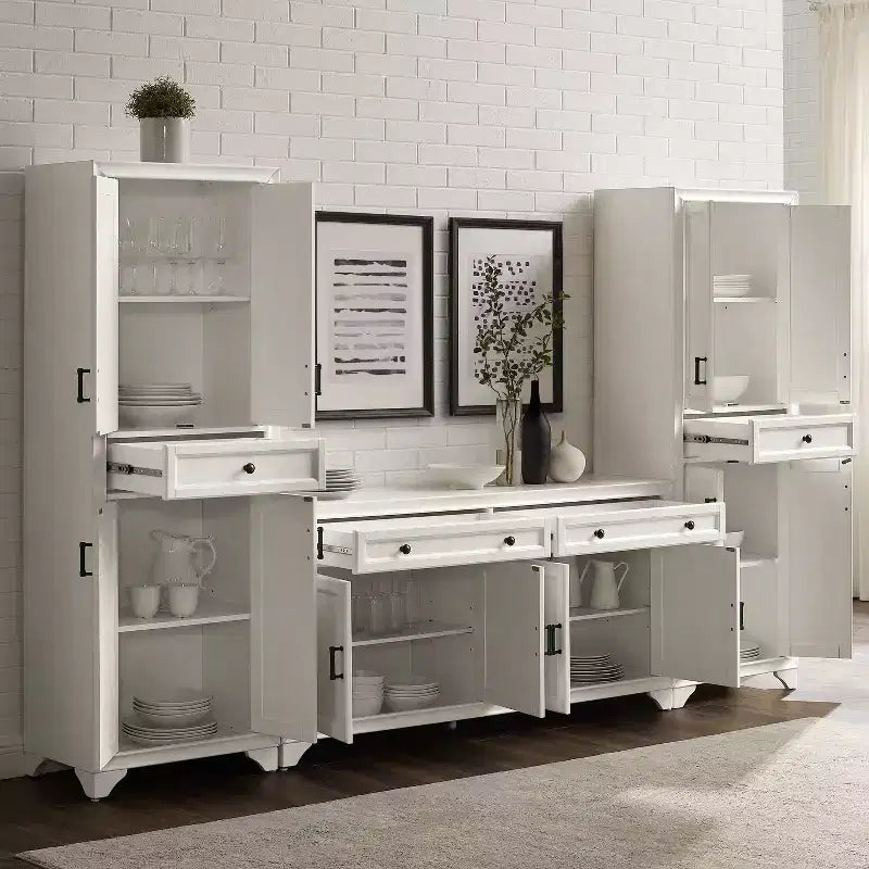 3-teiliges Tara-Sideboard- und Vorratsschrank-Set im Used-Look – Crosley
