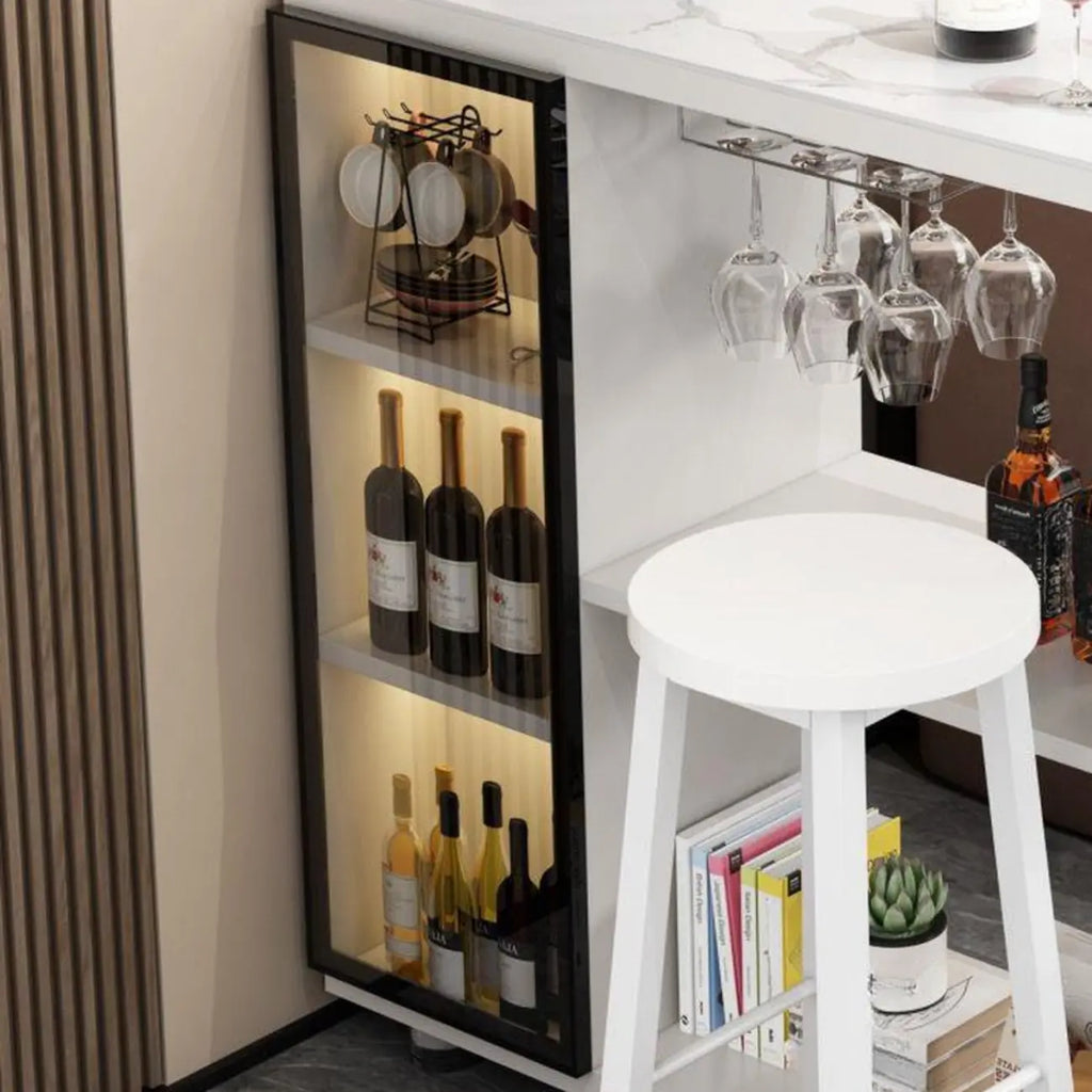 Moderner Bartisch mit organisch geformter Steinplatte und Stauraum für Hausbars