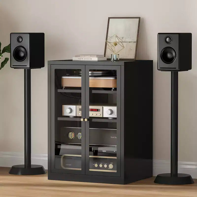 Mobile multimediale in metallo Bekrvio, mobile stereo a 4 ripiani con ante in vetro e ripiani regolabili, rack audio AV con gestione dei cavi