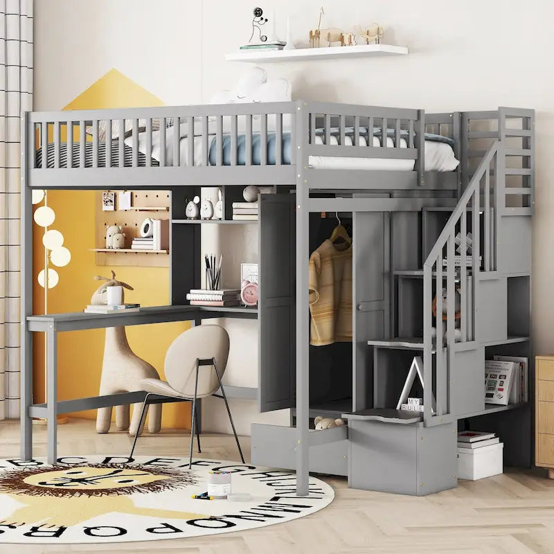 Sodda Loft Full mill-Arżnu b’Desk u Ħażna