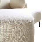 Divano curvo a 3 posti con cuscini sferici, misto lino beige